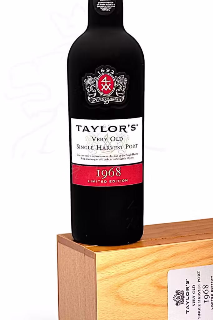 Wein-Portwein-Taylors-1968-tawny-single-harvest-port-maduro